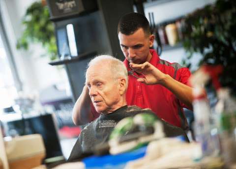 Jobs in Saving Face Barbershop - reviews