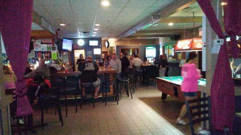 Jobs in Soft Rock Bar & Grill - reviews